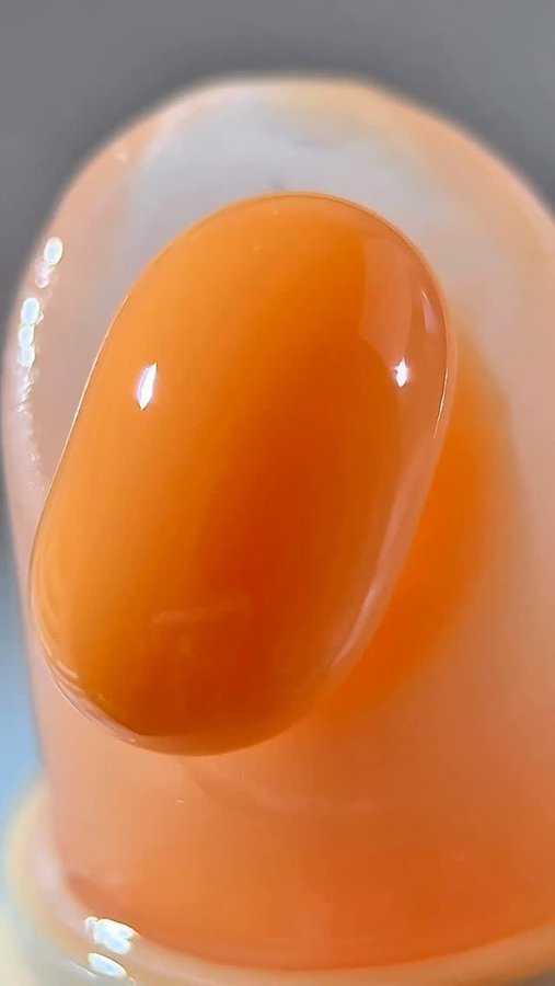 Instagram post by an influencer for OLEHENRIKSEN. Caption reads: [...] skin with every drop! @olehenriksen #gifted....