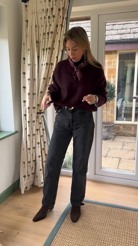 Instagram post by @millabankesstyling for Jewells. Caption reads: [...] @johnlewis Belt @mintvelvet Earrings....