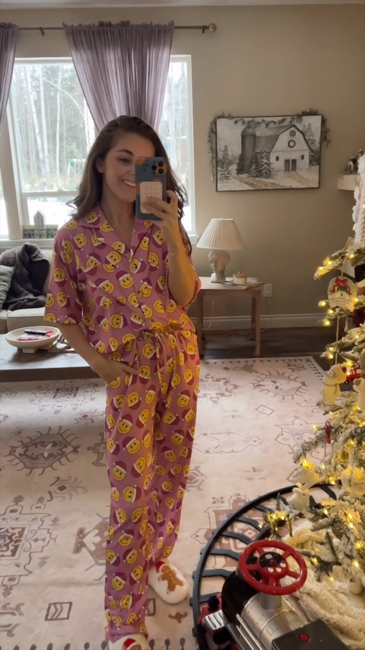 Instagram post by @laurenhadalittlelamb for Katydid. Caption reads: Festive glimmers to fill my morning 🎄✨ making....