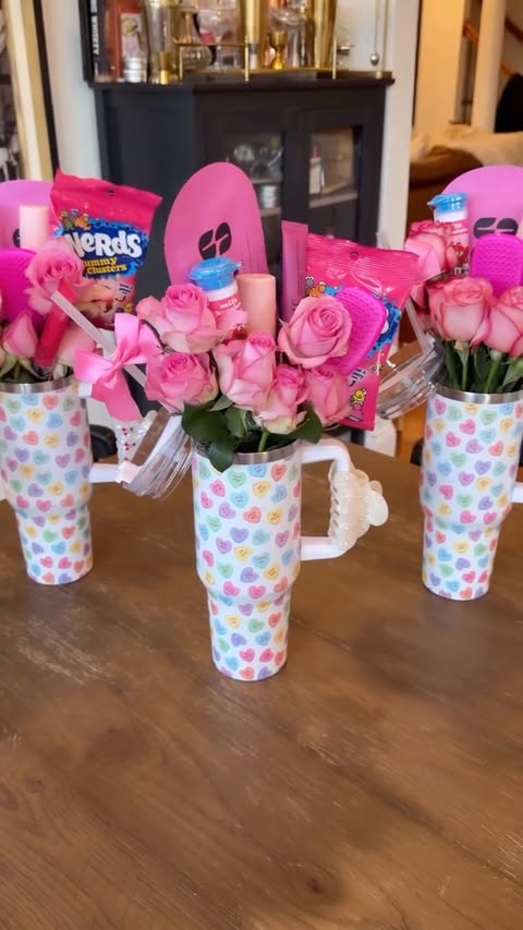 Instagram post by @samanthabauchmann for CVS. Caption reads: VALENTINES GIFT BOUQUET with @CVSpharmacy //....