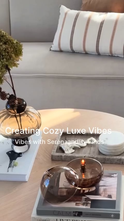 Instagram post by @decorflairbyivy for Serena & Lily. Caption reads: #ad
Using the classic beauty of the items I chose....