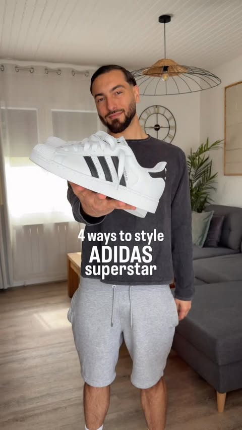 Instagram post by @vickers_klc for Courir. Caption reads: [...] porter la Adidas Superstar 🔥 @adidas....