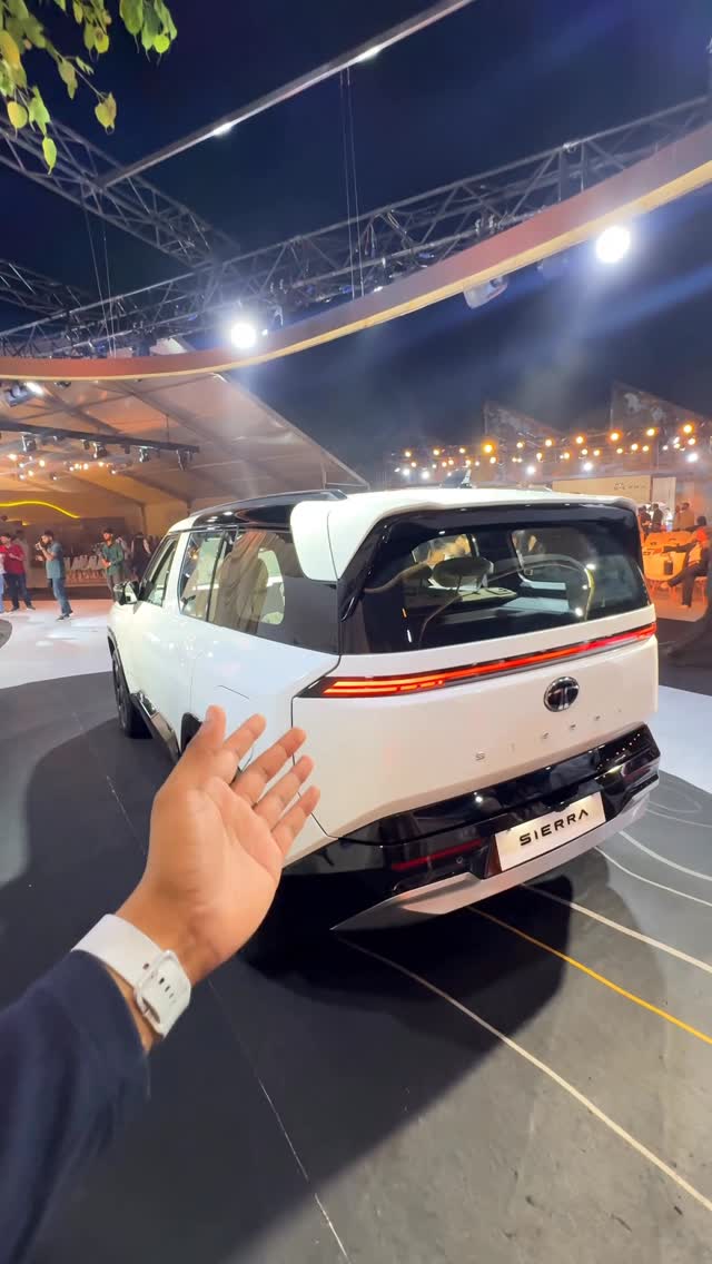 Instagram post by @mrd_vlogs for Tata Motors. Caption reads: Stop Buying Creta, Seltos In 2025 Just Wait For....
