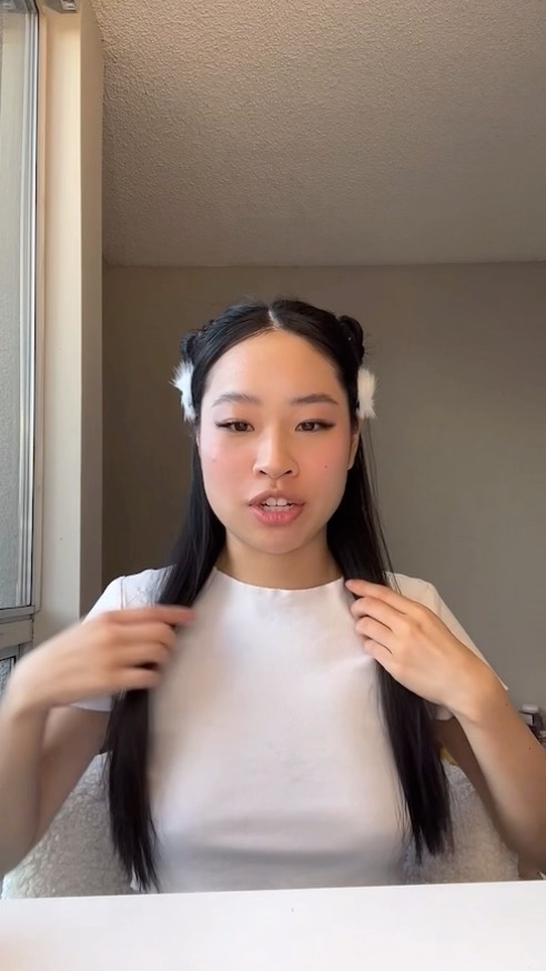 Instagram post by @lizzymwong for Aussie Hair. Caption reads: Trying out this holiday hairstyle @aussiehairusa....