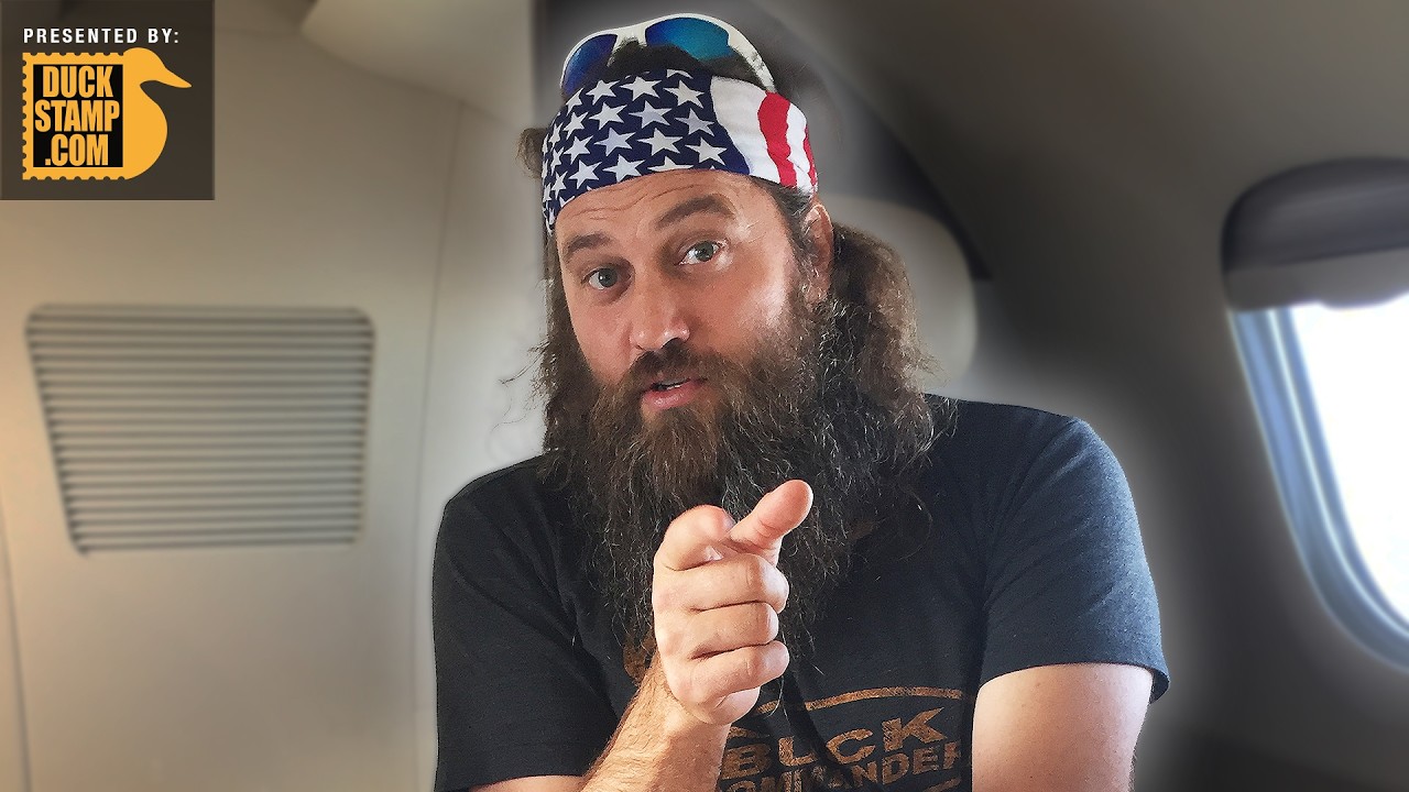 YouTube post by @duckcallroom for Tecovas. Caption reads: Uncle Si defends his questionable airplane....