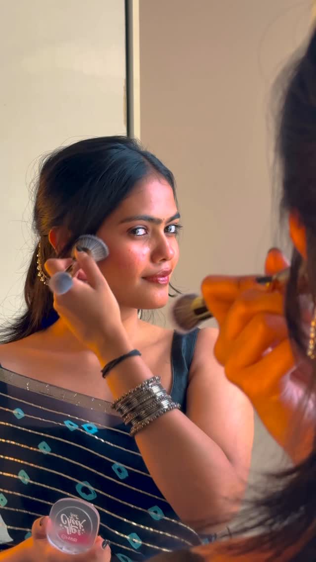 Instagram post by @denimashrivastava for MARS Cosmetics. Caption reads: Sawaar loon....