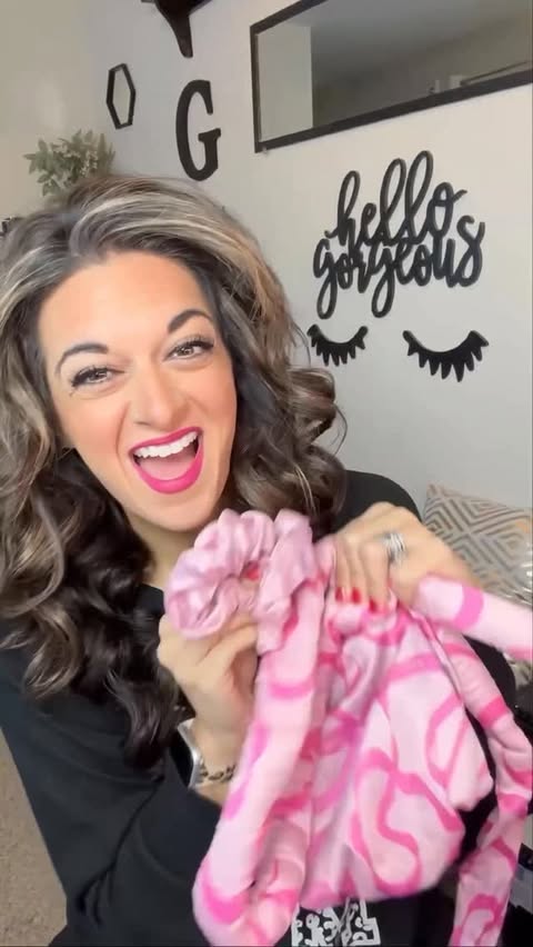 Instagram post by @ginadinko for L’ange Hair. Caption reads: [...] sold on these heatless curl sets from....