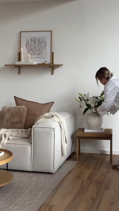 Instagram post by @oursmall.home for Westwing. Caption reads: [...] Sissi, Vase Bruno und Sofa Lennon by....