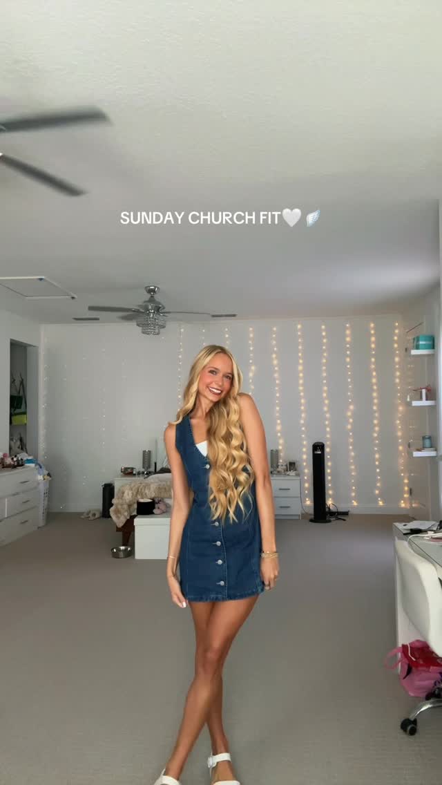 Instagram post by @gracetaylorr19 for Beginning Boutique. Caption reads: I hope everyone is having an amazing Sunday🤍....