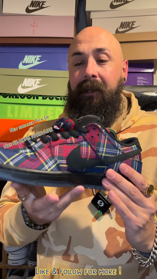 Instagram post by @tucatek for Nike Skateboarding. Caption reads: New sneaker pick up 📦 👟

It’s the amazing pair....