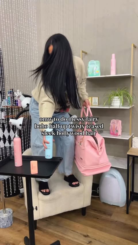 Instagram post by @mirroredbymarquie for DESIGNME Hair. Caption reads: [...] “mirroredbymarquie10” on all things....