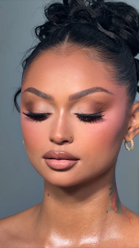 Instagram post by @glambyleanna for Juvia's Place. Caption reads: trying out @juviasplace new hydra-tint foundation....