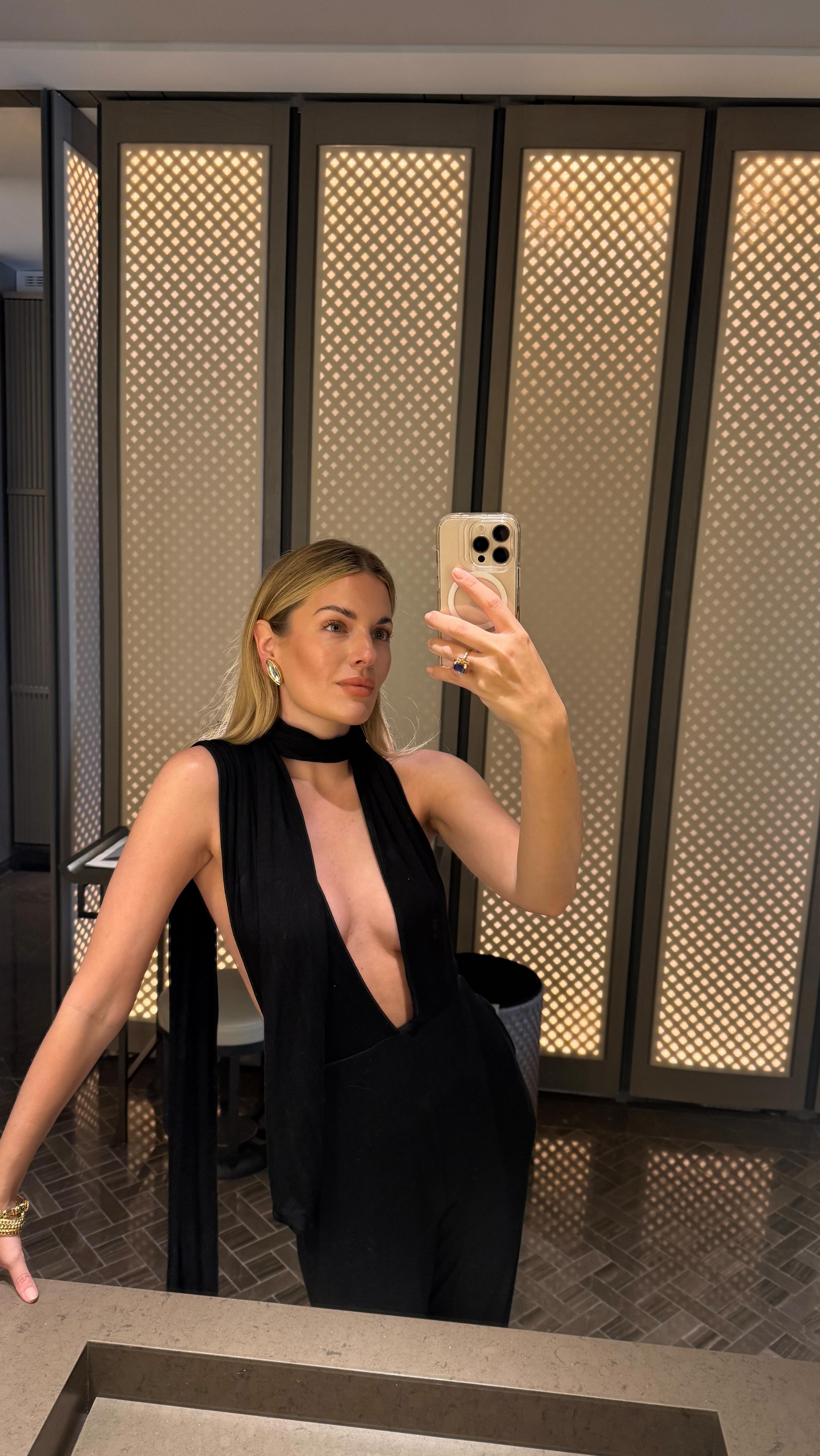 Instagram post by @thirtywaves for Noble Panacea. Caption reads: a peek into NYC’s most luxurious hotel suite AND....