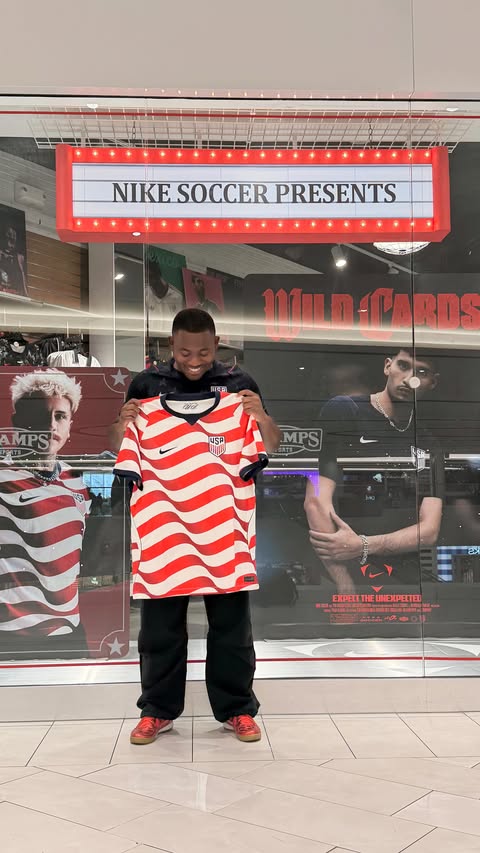 Instagram post by @alfardy.ig for Champs Sports. Caption reads: [...] the biggest games of the summer with....
