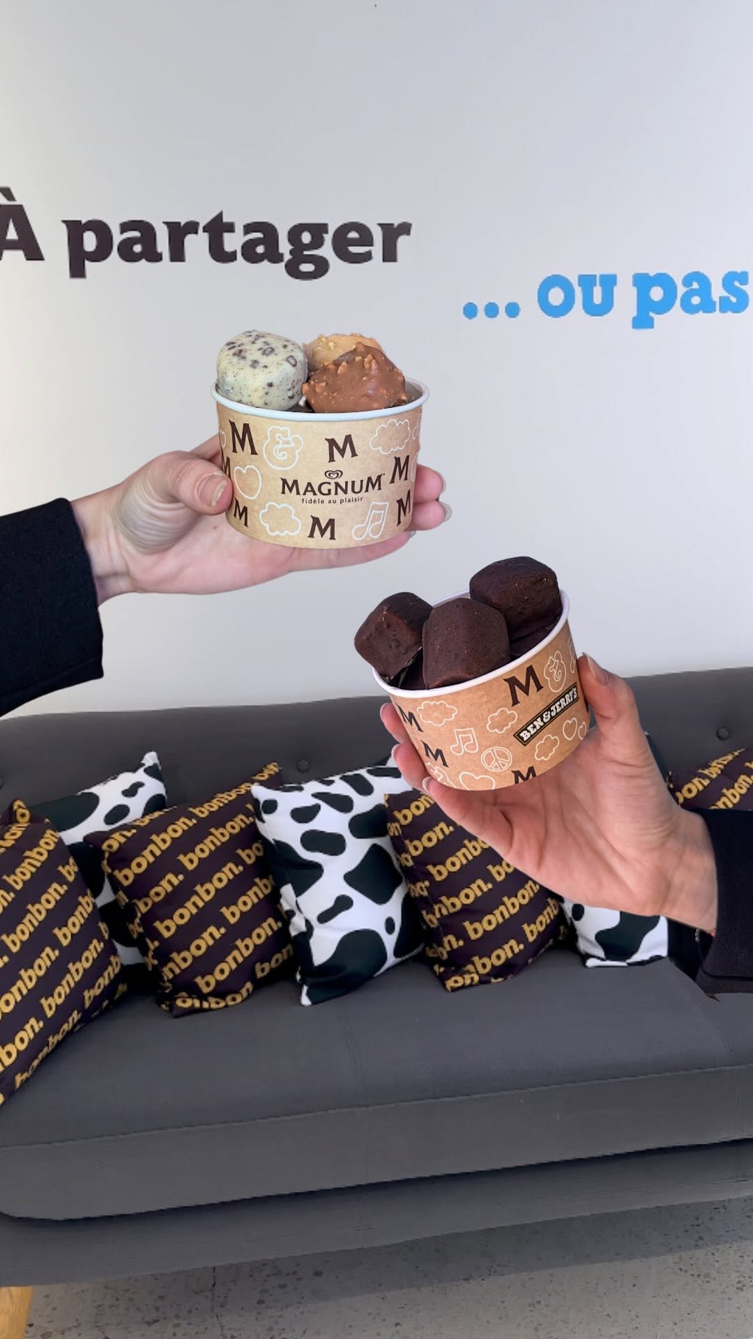 Instagram post by @leparisfoodalex for Magnum Ice Cream. Caption reads: BOUCHÉES GLACÉES GRATUITES À PARIS par Magnum et....