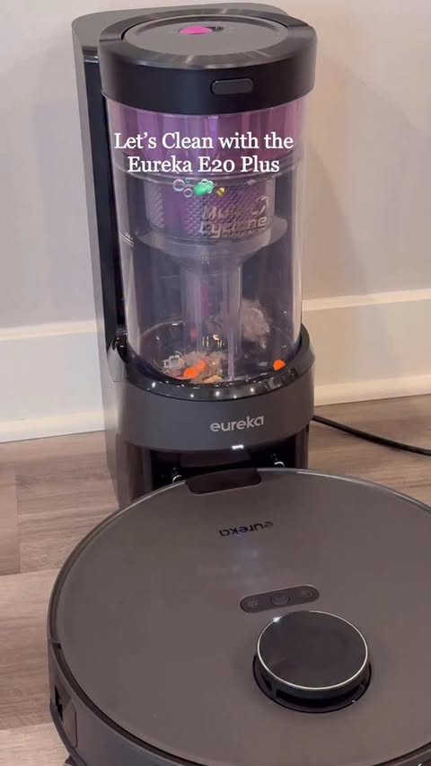 Instagram post by @kate_cleanhome for Eureka. Caption reads: There are big discounts—don’t miss out.
Eureka E20....