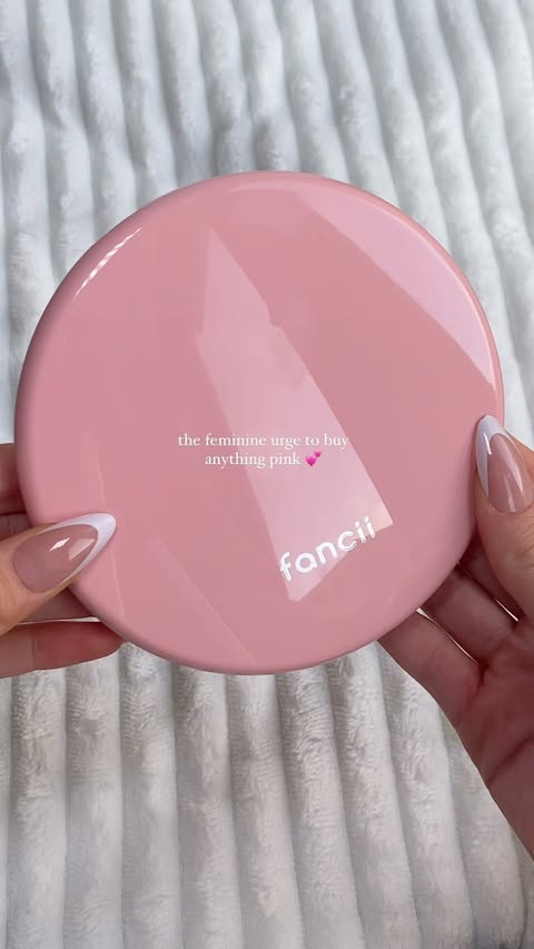 Instagram post by @megsbeautyedit for Fancii. Caption reads: @fanciico mirror is the new addition to my [...].