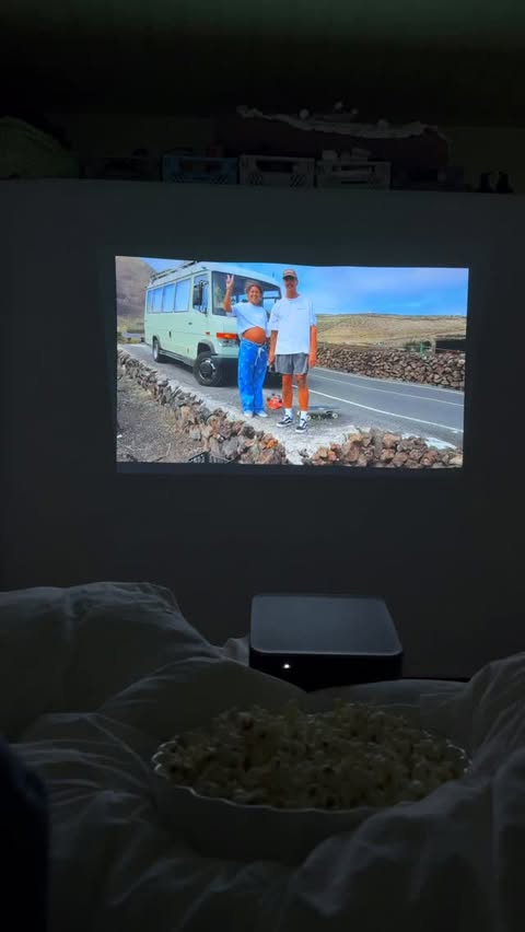 Instagram post by @ribecka for Epson Sverige. Caption reads: I betald reklam för @epsonsverige 
TÄVLING!! Nu....