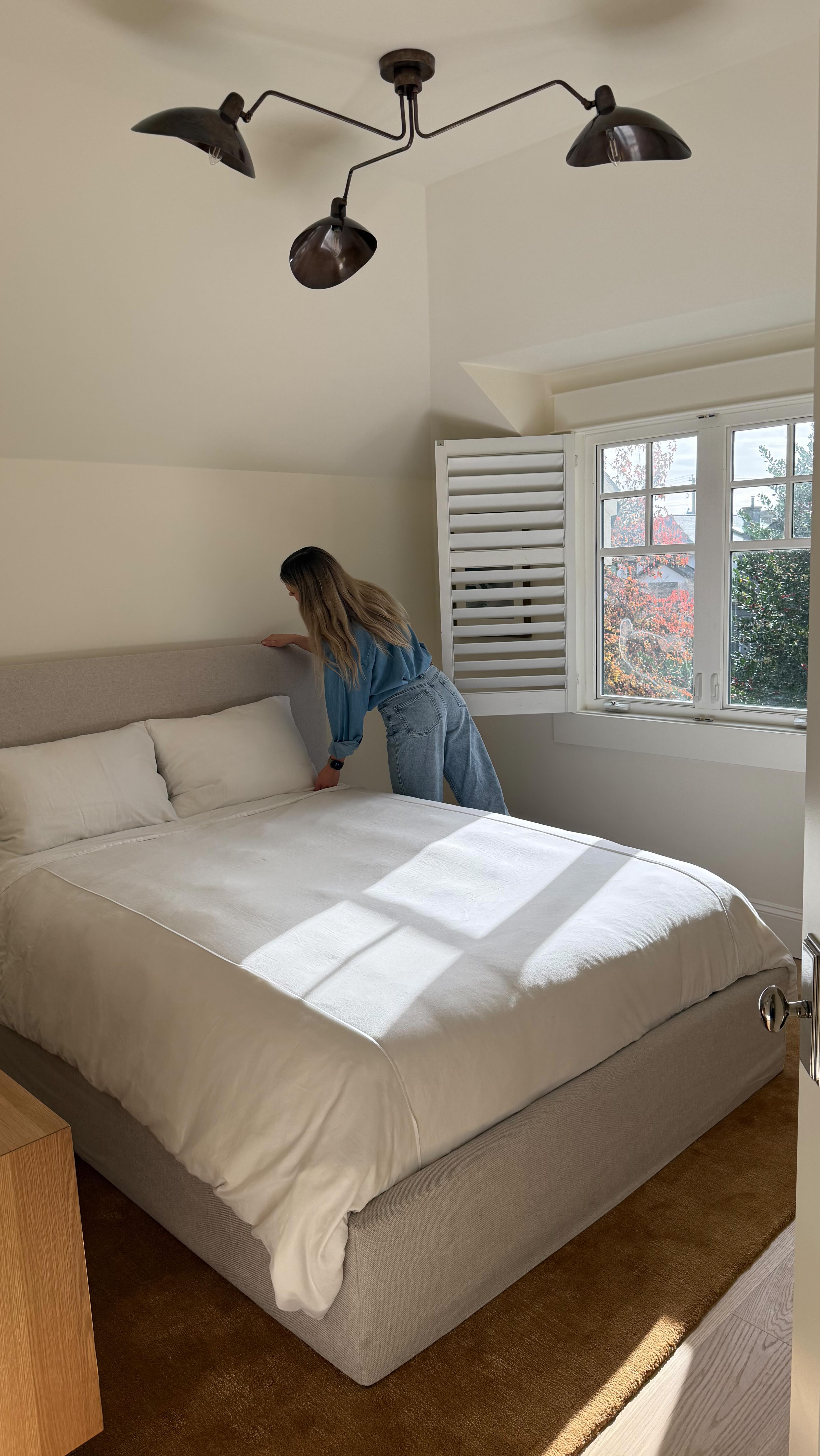 Instagram post by @sophieccollins for Sundays. Caption reads: we are in love with our @sundaysfurniture Wave Bed....