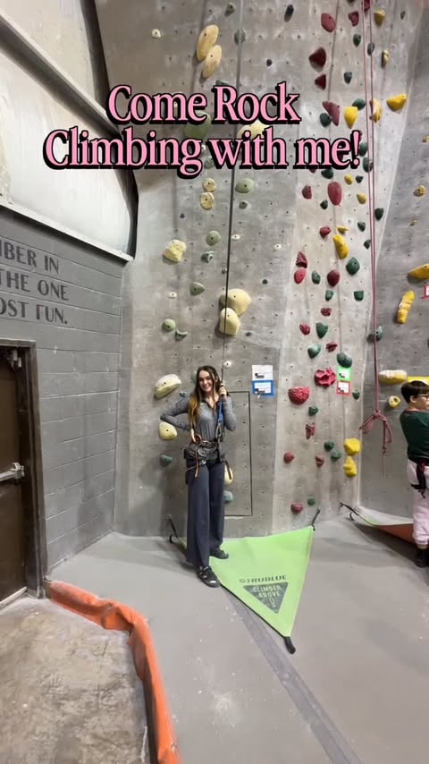 Instagram post by @alytheslp for Colorfulkoala Activewear. Caption reads: I just got a new rock climbing outfit so I took it....