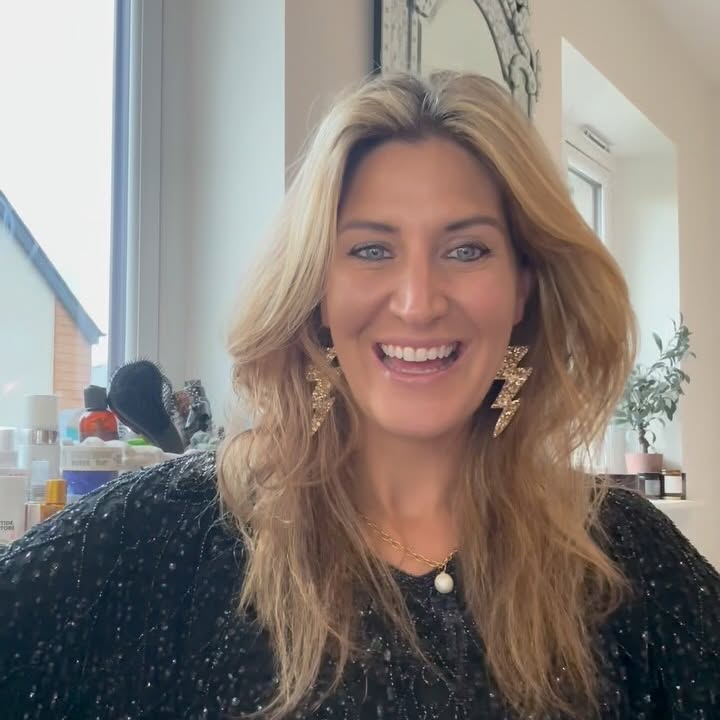 Instagram post by @cheskahull for Aspiga. Caption reads: [...] these sandals!! The Cobra Sandals from....