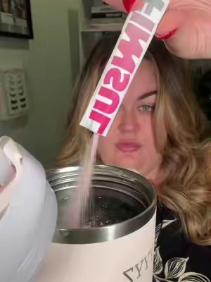 TikTok post by @sydneyslayyyz for Finnsul. Caption reads: @FINNSUL this flavor is so good! [...].