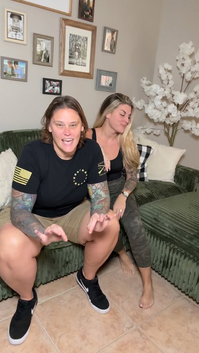 Instagram post by @bigsexy.81 for Belffin. Caption reads: My 3-Month Experience Using the Belffin Thara Sofa....