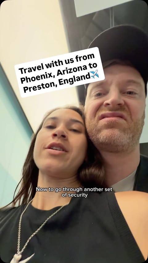 Instagram post by @tayandalexx for Saily. Caption reads: [...] got connected straight away thanks to....