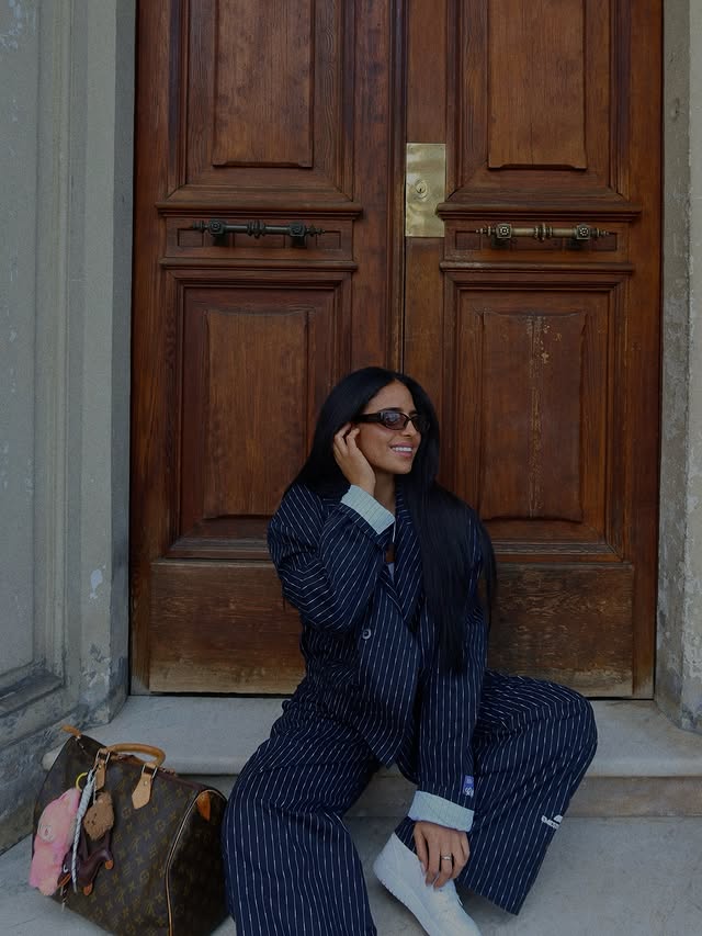Instagram post by @perla_vatiero for EME STUDIOS. Caption reads: Keep scrolling🤍 Outfit @emestudios_ #gift.