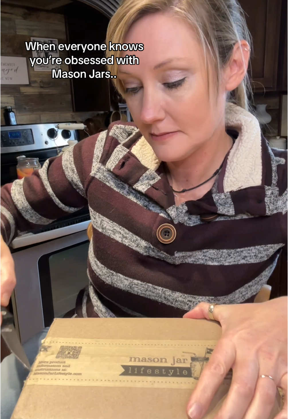 TikTok post by @mae_str8backtoherroots for Mason Jar Lifestyle. Caption reads: [...] #jar #ad #usa🇺🇸 #tiktokshop @Mason Jar....