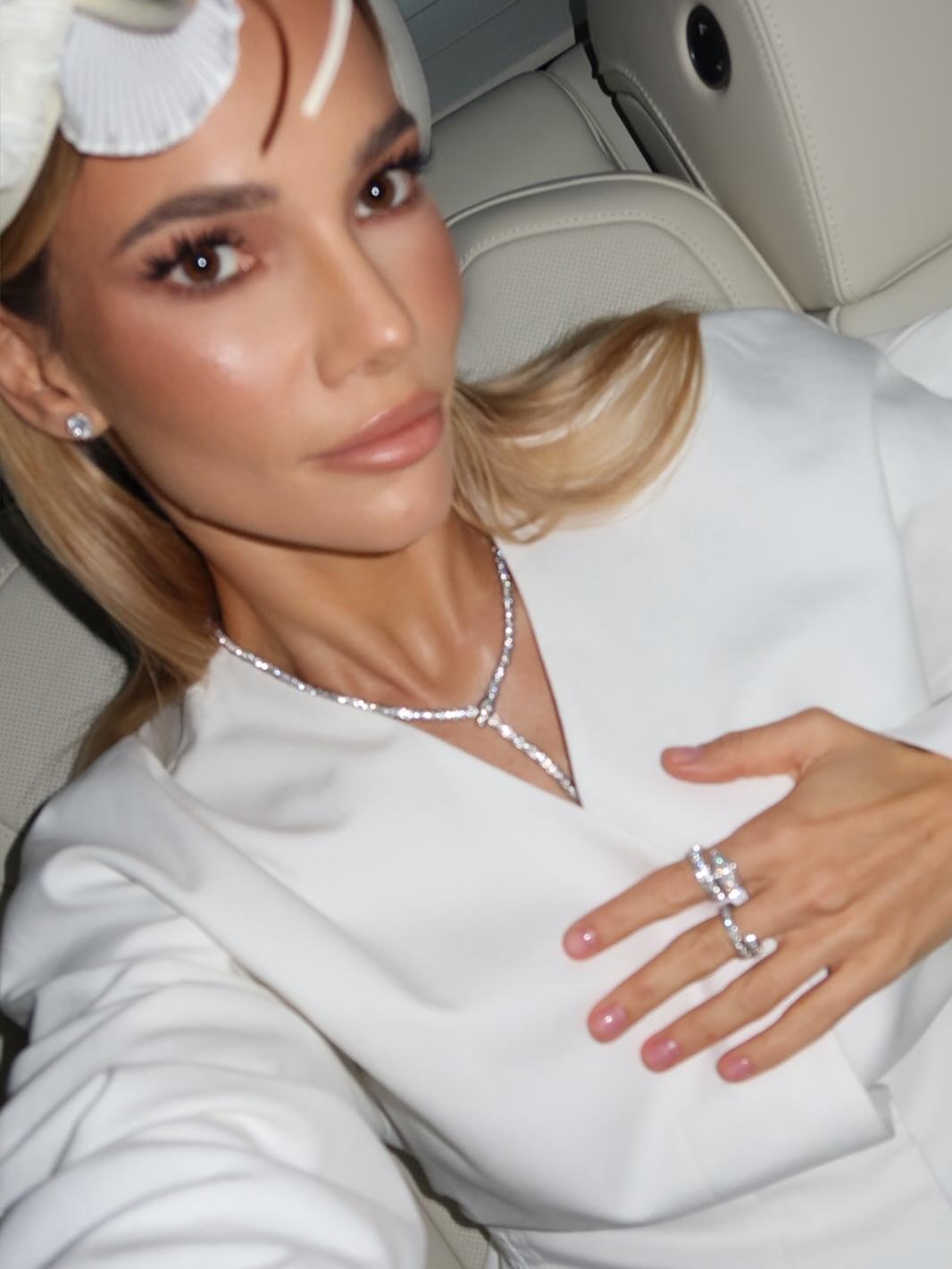 Instagram post by @majabohosiewicz for Bulgari. Caption reads: On my way to @ellepolska  with my @bvlgari....