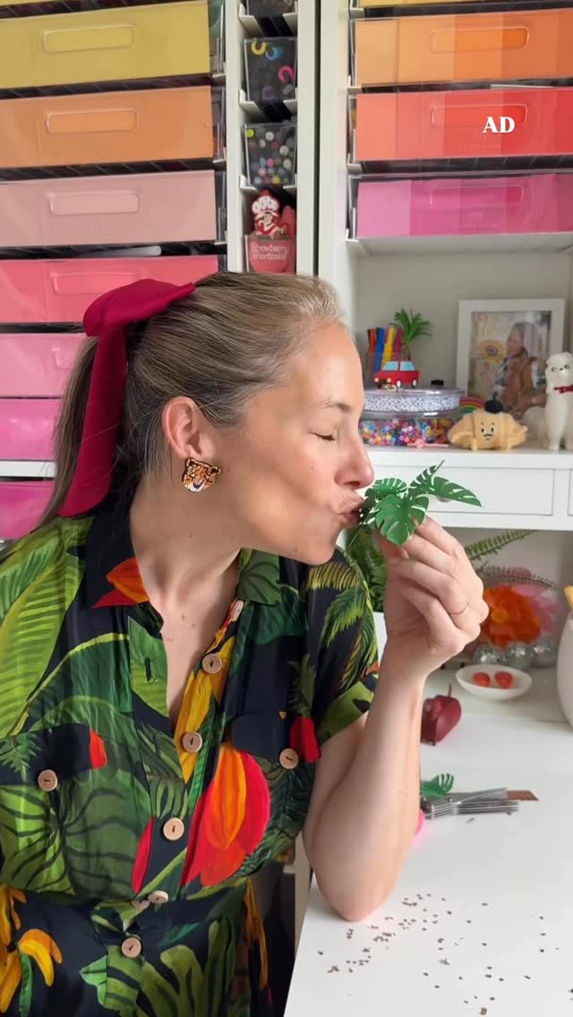 Instagram post by @luciamallea for Miracle-Gro. Caption reads: From paper plants to real plants… I still can’t....