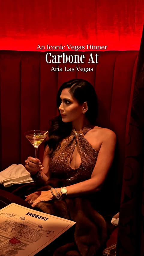 Instagram post by @swetta24 for Las Vegas Tips. Caption reads: Old-school glamour, iconic Italian, and a steak....