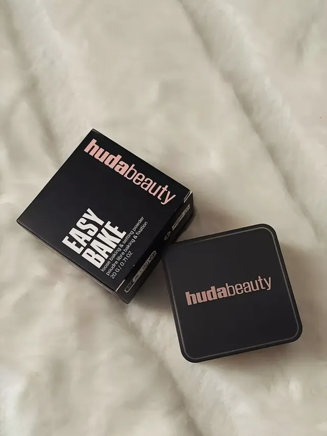 Instagram post by @mohni_world for HUDA BEAUTY. Caption reads: My favourite hudabeauty product is easy bake, It....