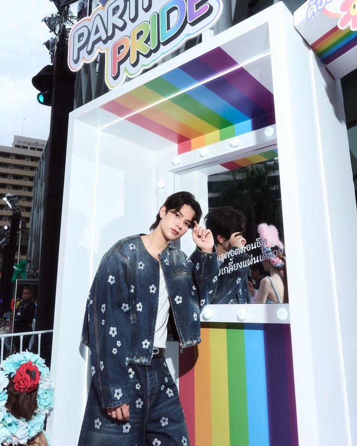 Instagram post by @tenon.tp for Bioré. Caption reads: HAPPY PRIDE MONTH 🏳️‍🌈 #BioreCleansingCotton....