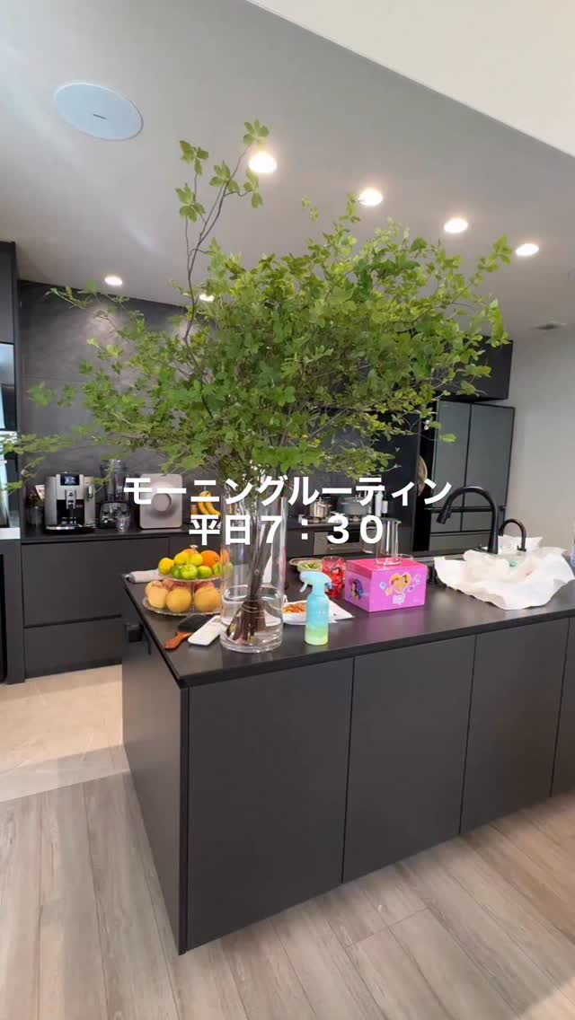 Instagram post by @nagoya.home_life for Loofen. Caption reads: . 実は、、、
ルーフェン使い始めてから
もう２年以上？経ちます🥹

@loofen_jpn....