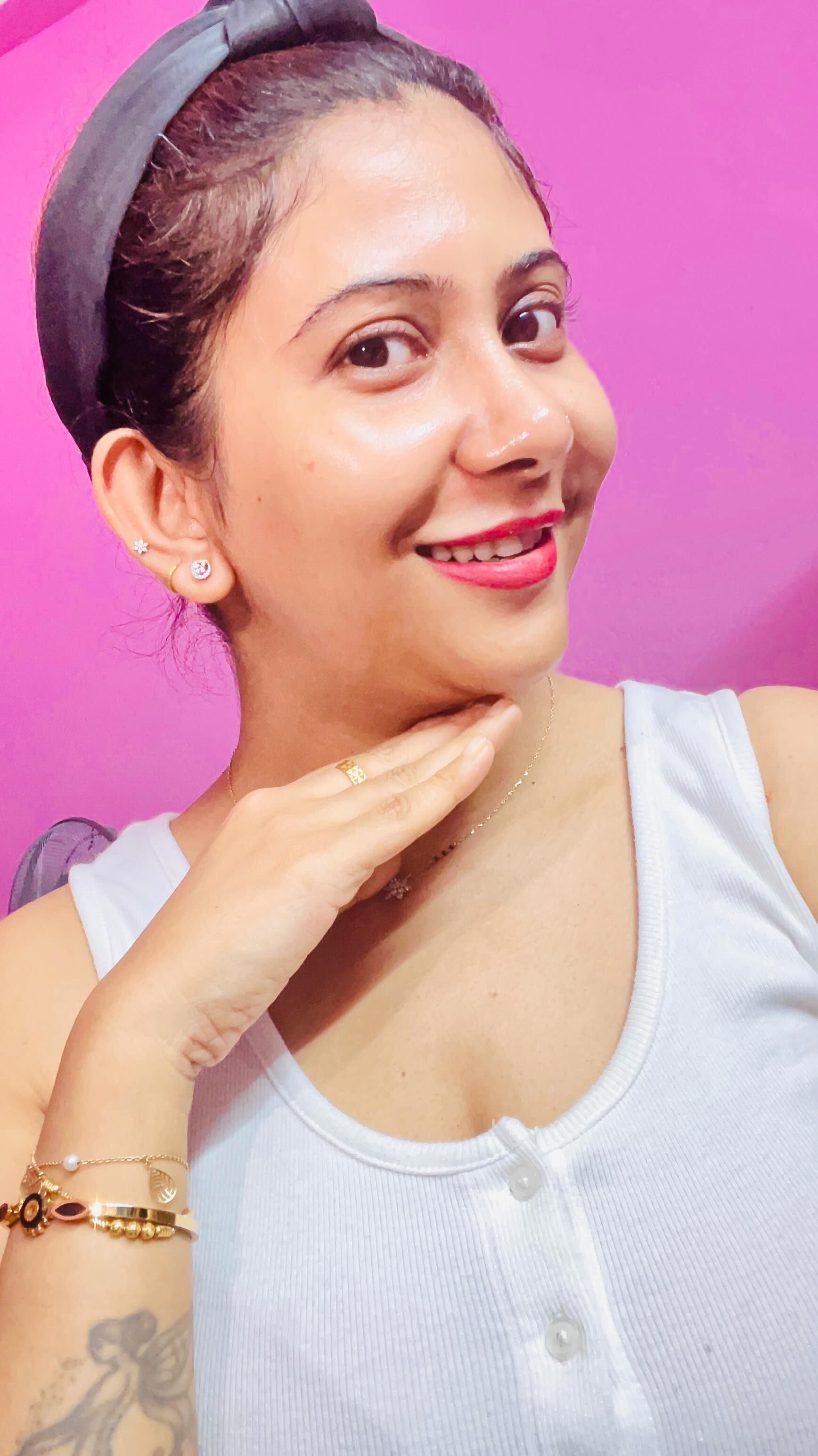 Instagram post by @poulami_ch_ for Quench Botanics. Caption reads: 💧 The secret to your festive glow?

The OG Korean....