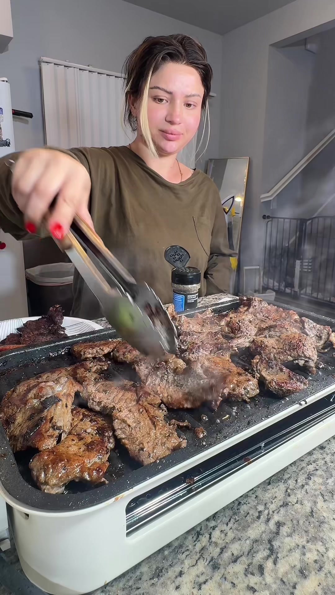 TikTok post by @annaandfam for Susteas. Caption reads: Indoor carne asada nights just hit different 🔥🍖....