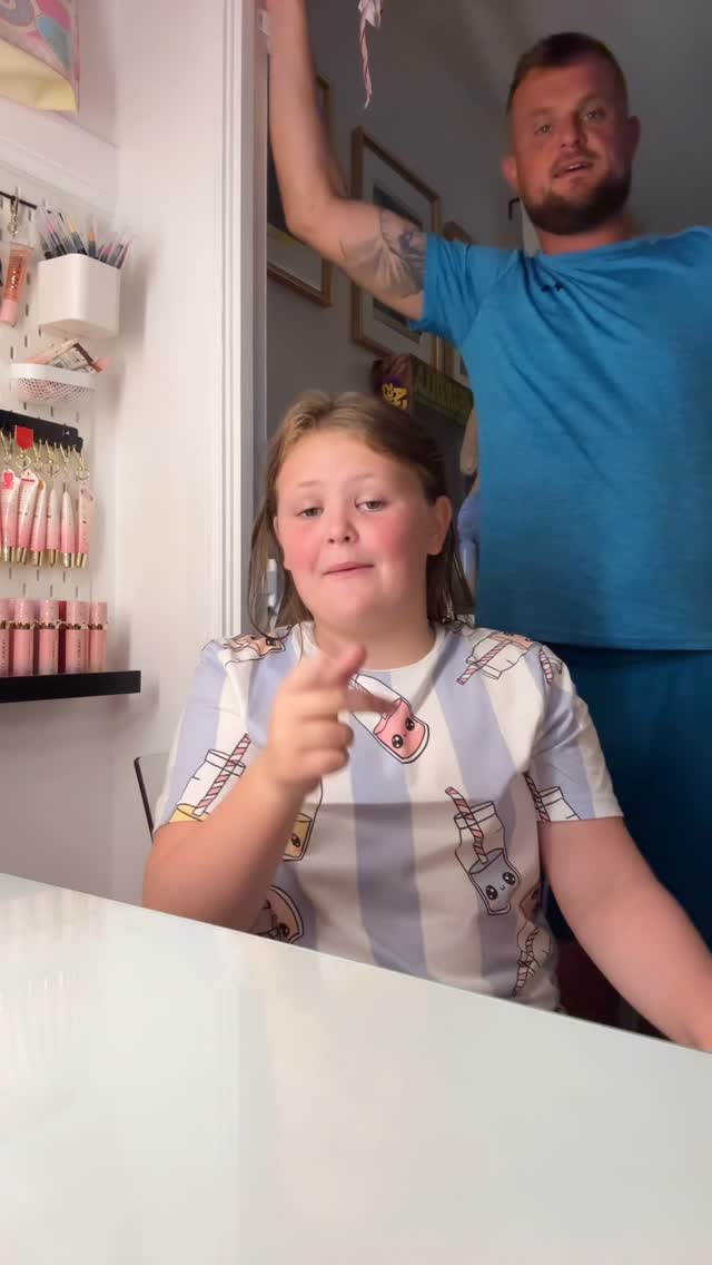 Instagram post by @daddy_and_carly for Spotlight Oral Care. Caption reads: Get ready for bed. Thank you so much....