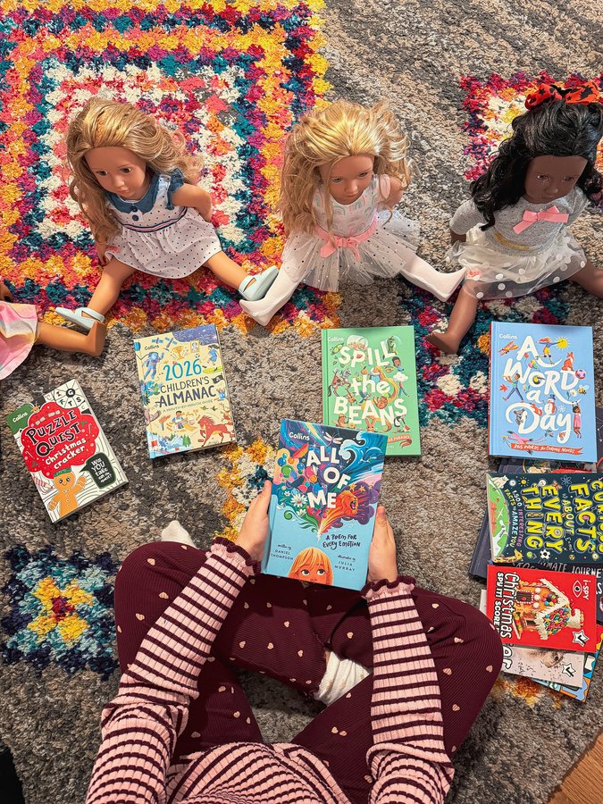 Instagram post by @pami01v for The Influence Room. Caption reads: #AD A book is a gift you can open again and again....