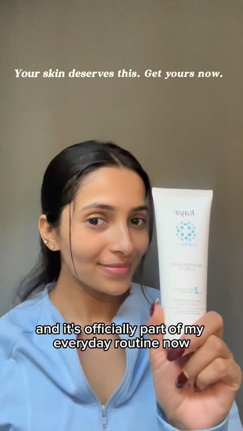 Instagram post by @heyits.poojaa_ for Kaya Science. Caption reads: [...] with the right cleanse.✨ Loving the Kaya....