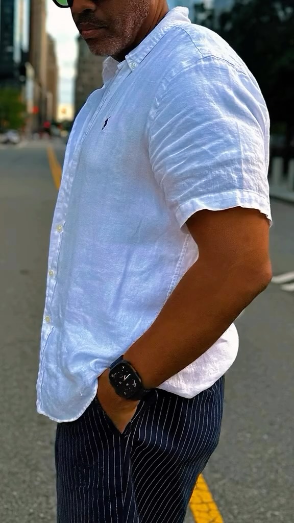 Instagram post by @s14k.222 for Kith. Caption reads: [...] @newbalance @newbalancelifestyle #kith....