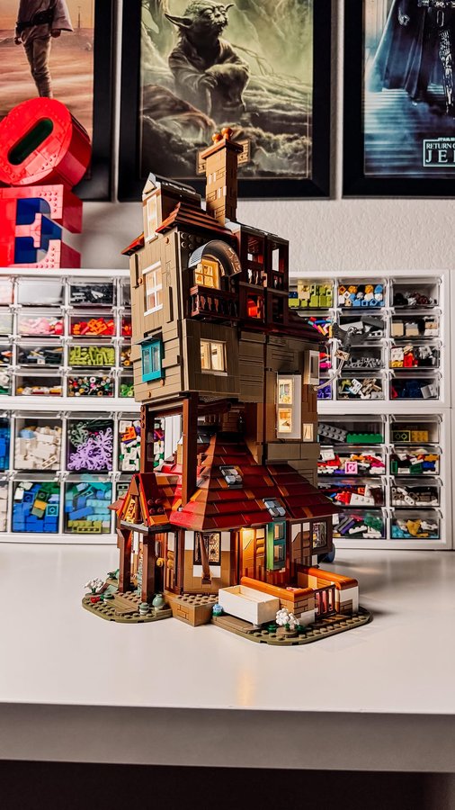 Instagram post by @jeansversion for Light My Bricks. Caption reads: [...] The Burrow really comes alive with Light My....