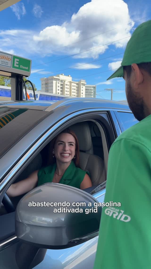 Instagram post by @humakimak for Postos Petrobras. Caption reads: É isso que eu chamo de economia de qualidade, né....