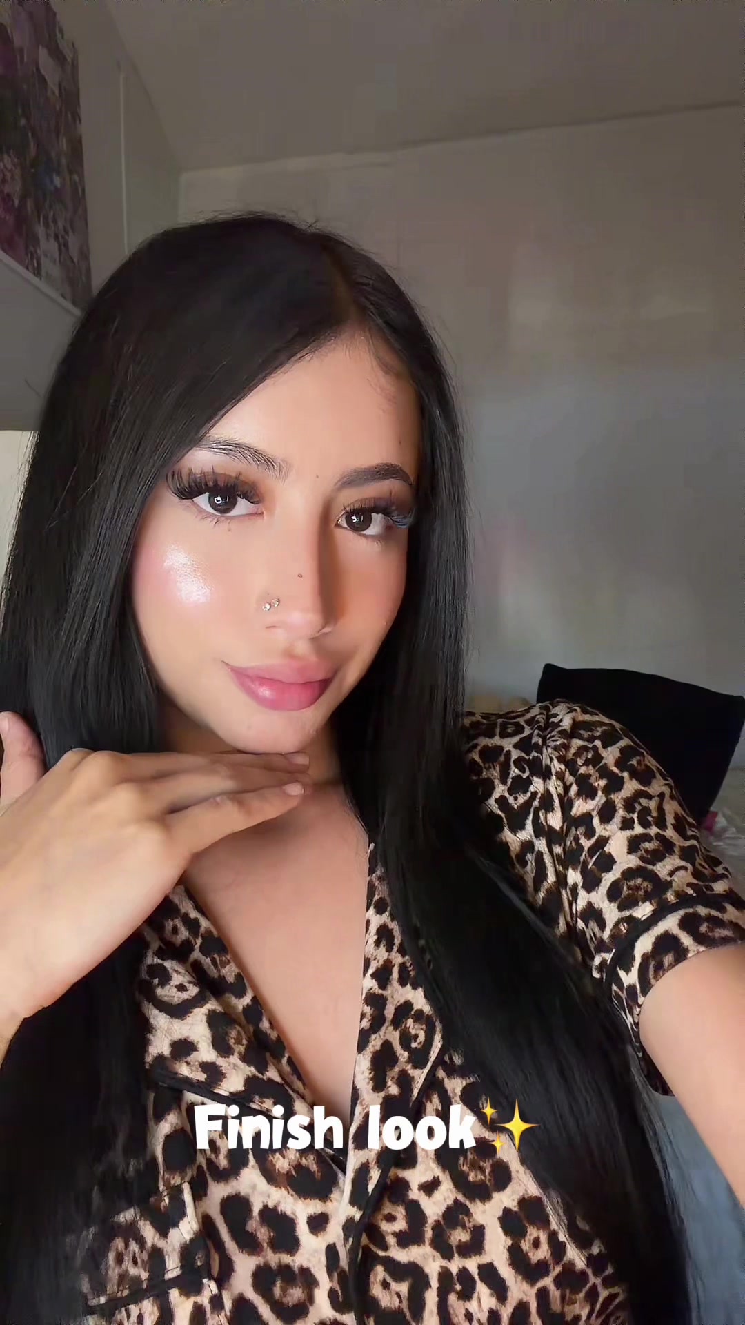 TikTok post by @brendaa.b for MilyBest Beauty. Caption reads: @MilyBest Beauty #lashclusters #makeup #xyzbca....