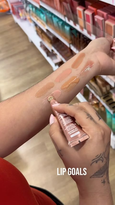 Instagram post by @margiesstyle for Juvia's Place. Caption reads: [...] @Juvia’s Place at Ulta + Ulta.com #ad....