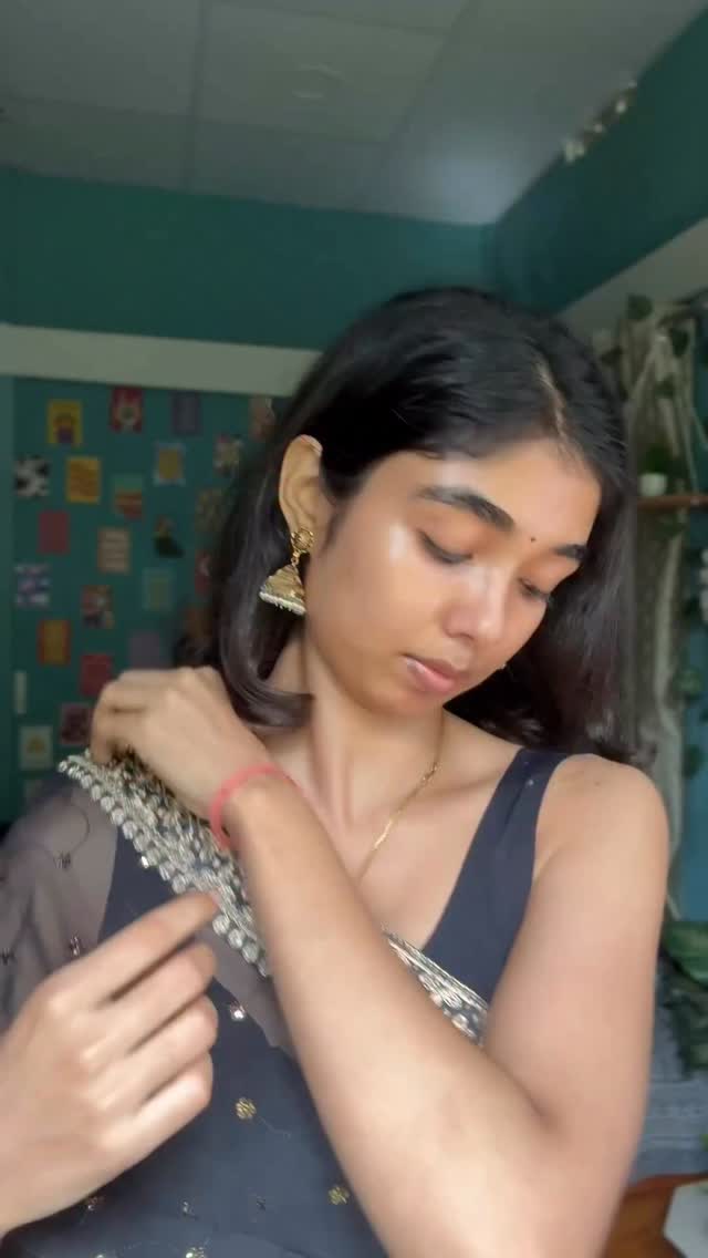 Instagram post by @bristy_dnath for Be Bodywise. Caption reads: Comment for Link 🔗 
#ad 
[dandruff, shampoo,....