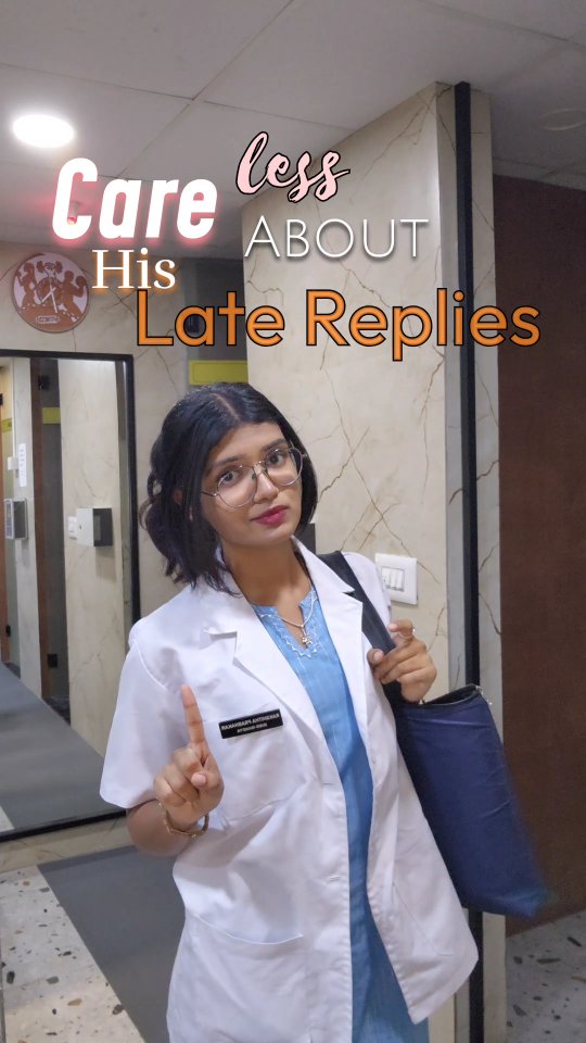 Instagram post by @_rakshitha_prabhakar_ for Smytten. Caption reads: [...] #Skincare #BrightIn1Wash #Ad @getSmytten....