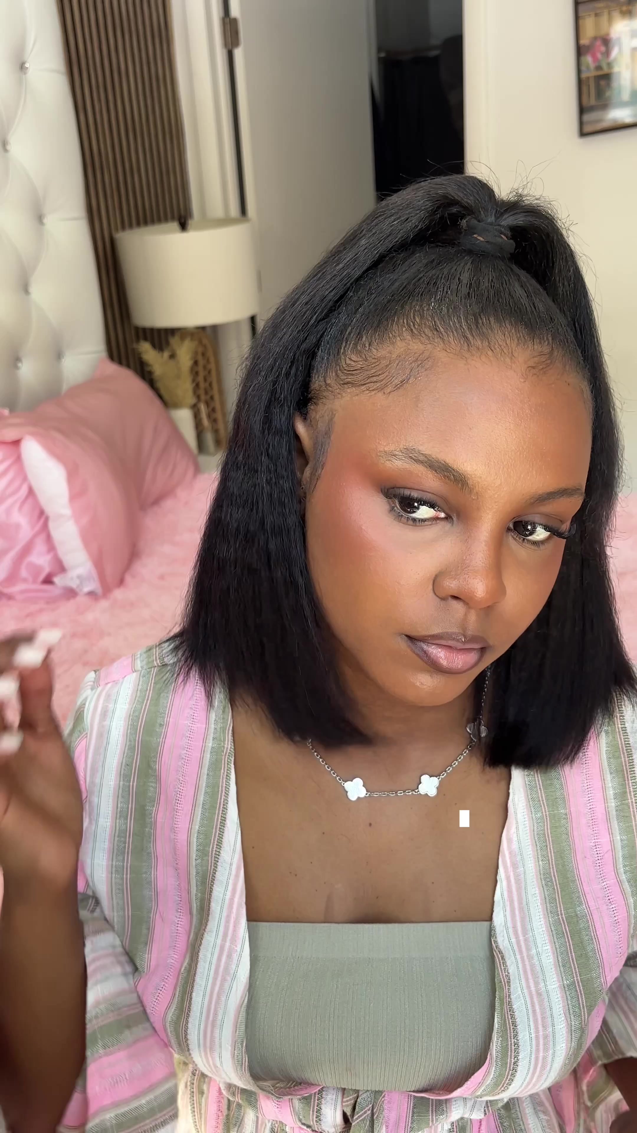 TikTok post by @choo_ssen for Celie Hair. Caption reads: [...] half wig mimics my 4c hair texture 😍....