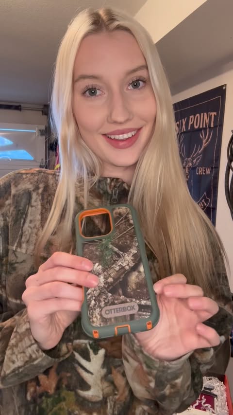 Instagram post by @theblondewelder for OtterBox. Caption reads: @otterbox #otterbox #otterboxdefender 🤘🏼🙋🏼‍♀️....